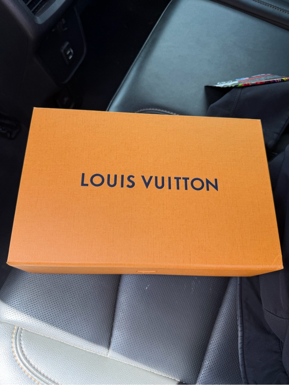 Louis vuitton pochette accessoires box